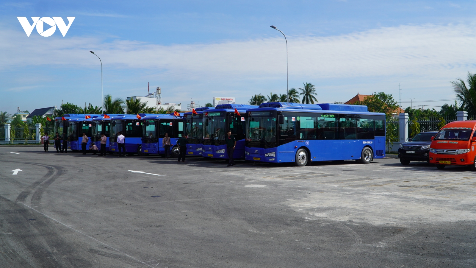 TP.HCM khánh thành bến xe buýt hơn 10.000 m2 ở cửa ngõ Tây Bắc