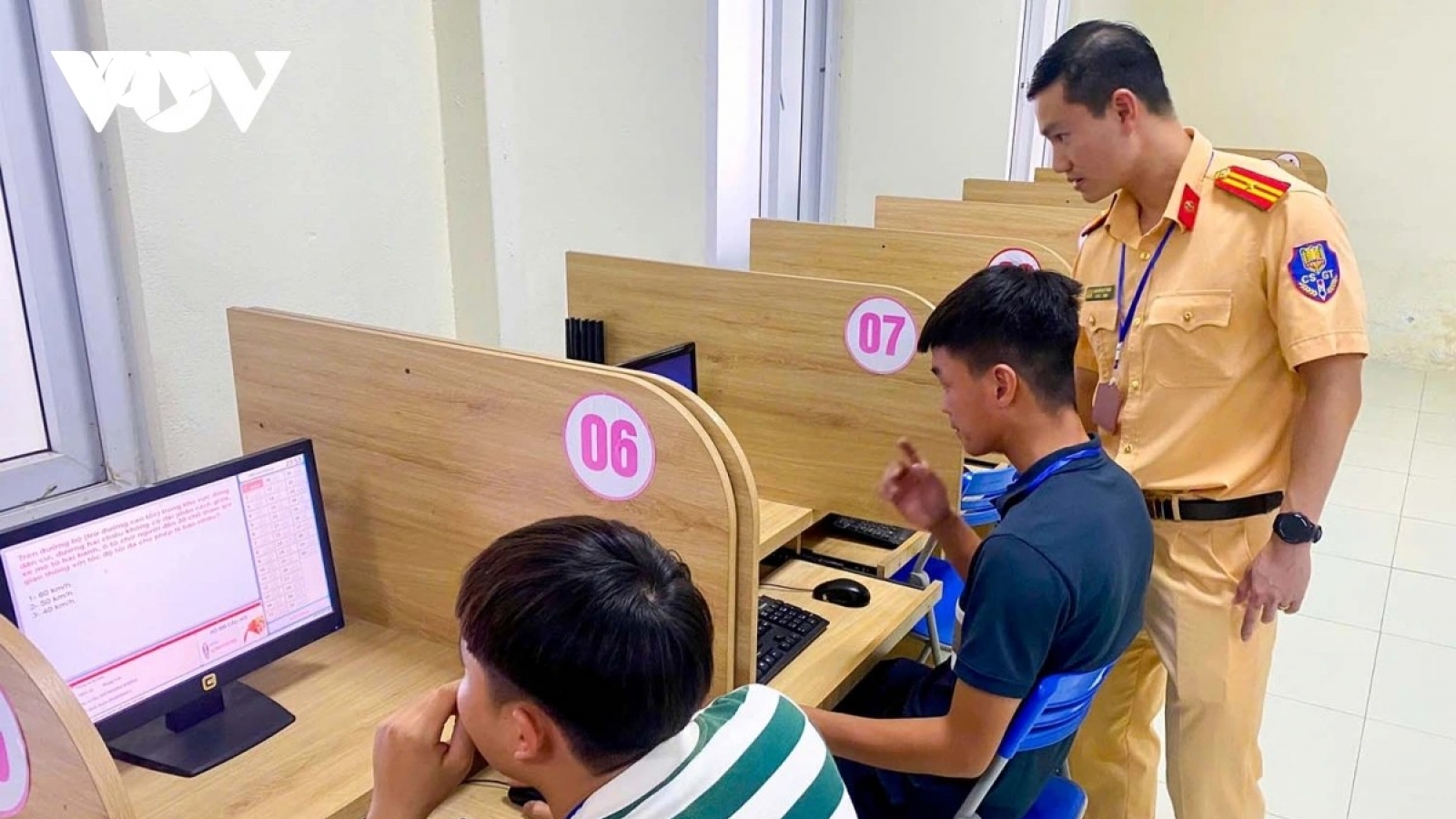 Tỉ lệ học viên thi sát hạch lái xe đạt lên đến 69,7% trong 3 tháng gần nhất