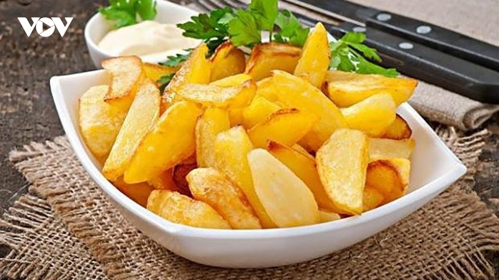 8 loại thực phẩm hâm nóng lại có thể gây ngộ độc