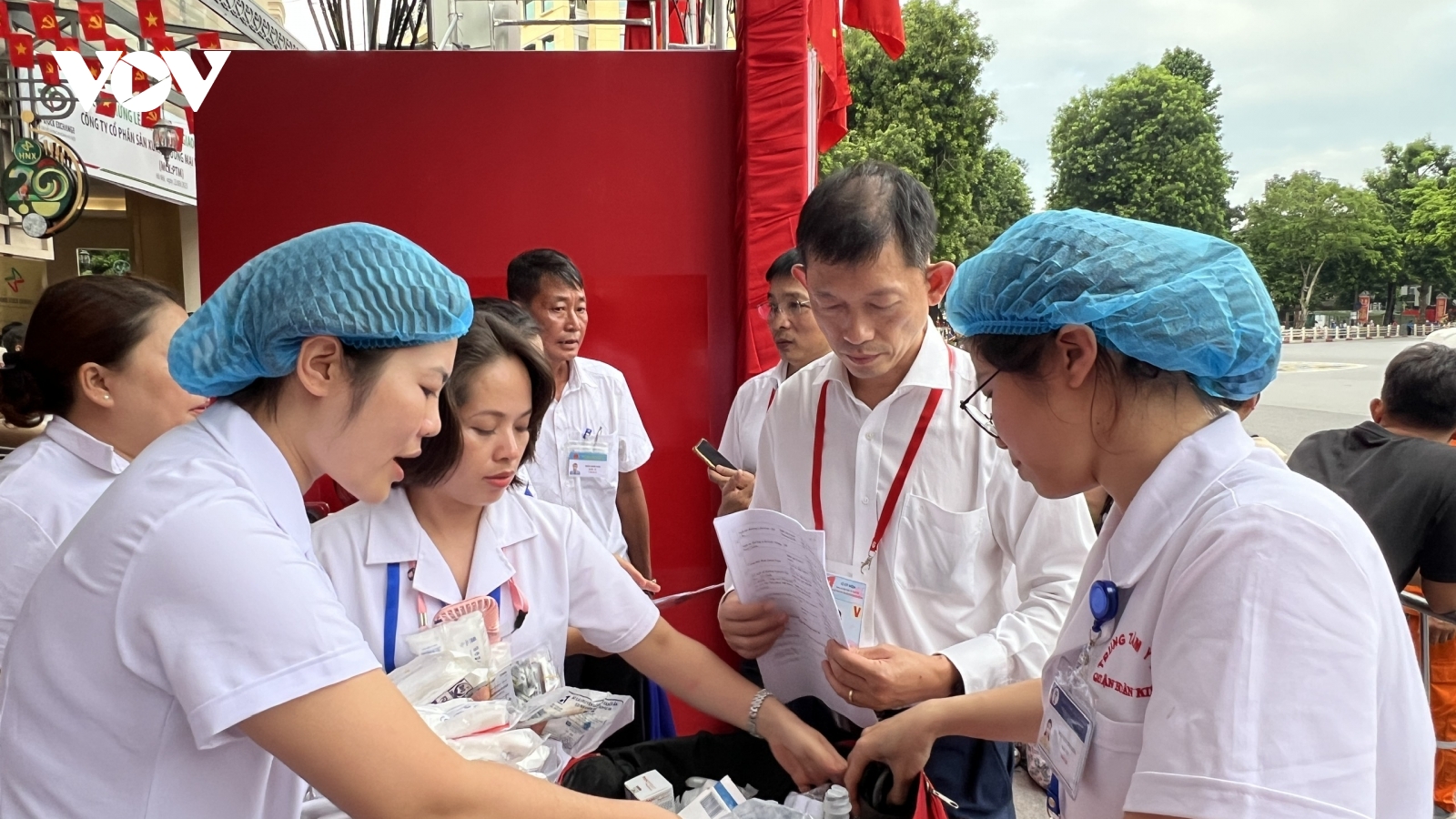 Công tác y tế đảm bảo ứng trực 24/24 phục vụ diễu binh, diễu hành A80