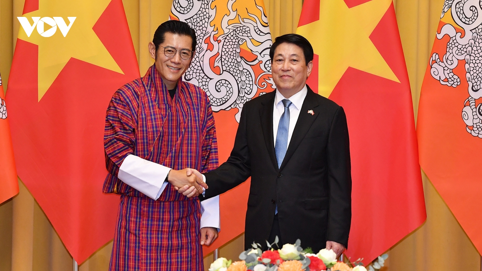 Chủ tịch nước Lương Cường chủ trì lễ đón Quốc vương Bhutan