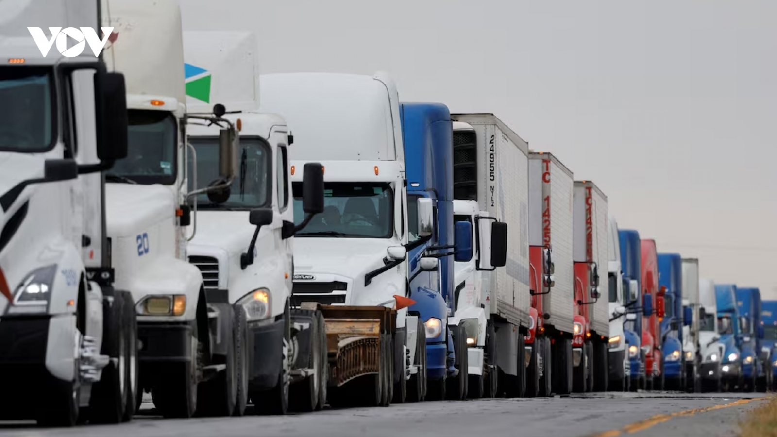 Mỹ hoãn áp thuế đối ứng với Mexico thêm 90 ngày