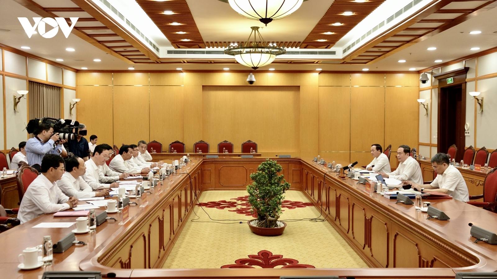 Các tổ công tác của Bộ Chính trị làm việc với Ban Thường vụ 4 tỉnh, thành uỷ