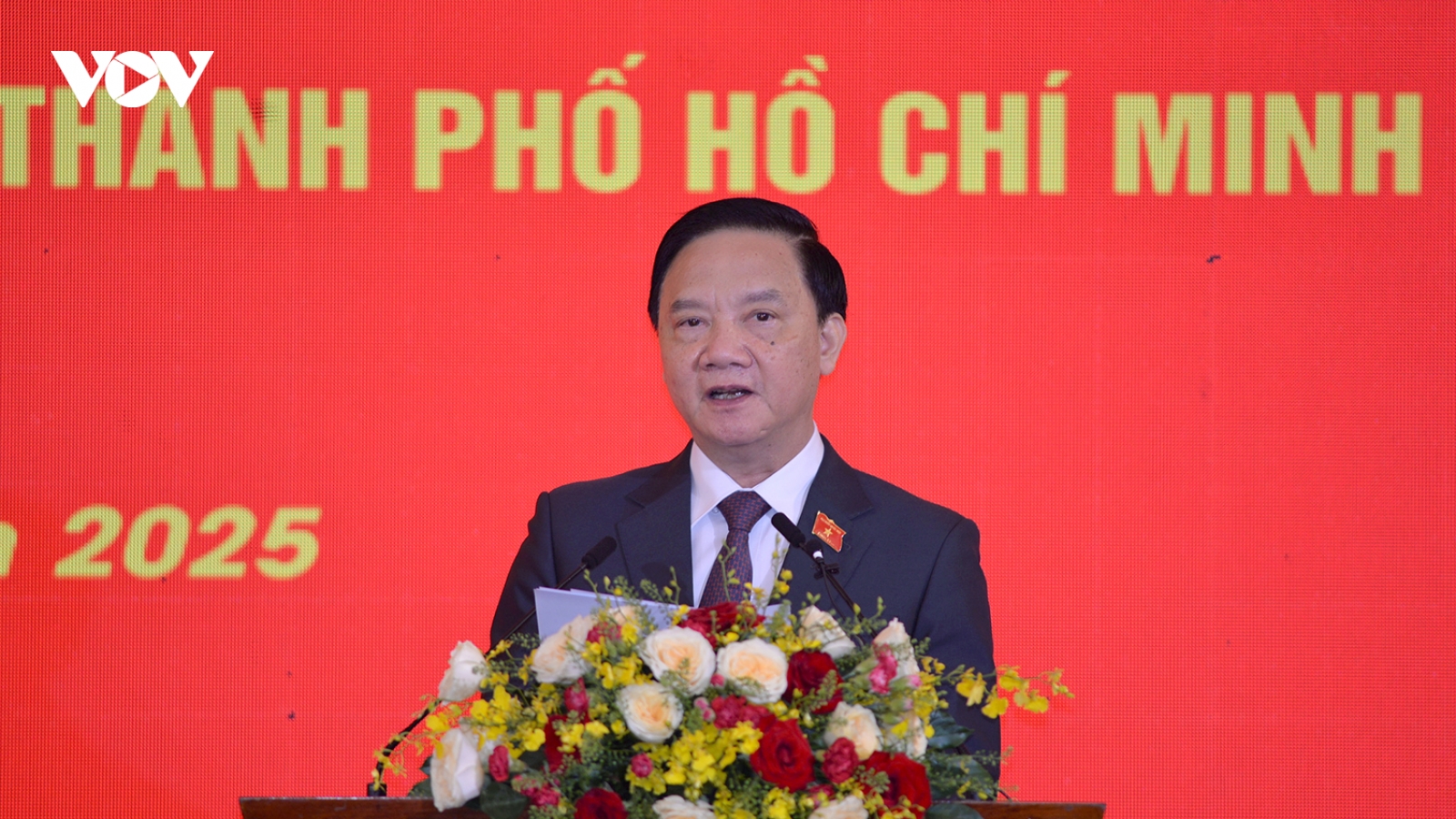 "Không để công việc dở dang cho khóa sau"