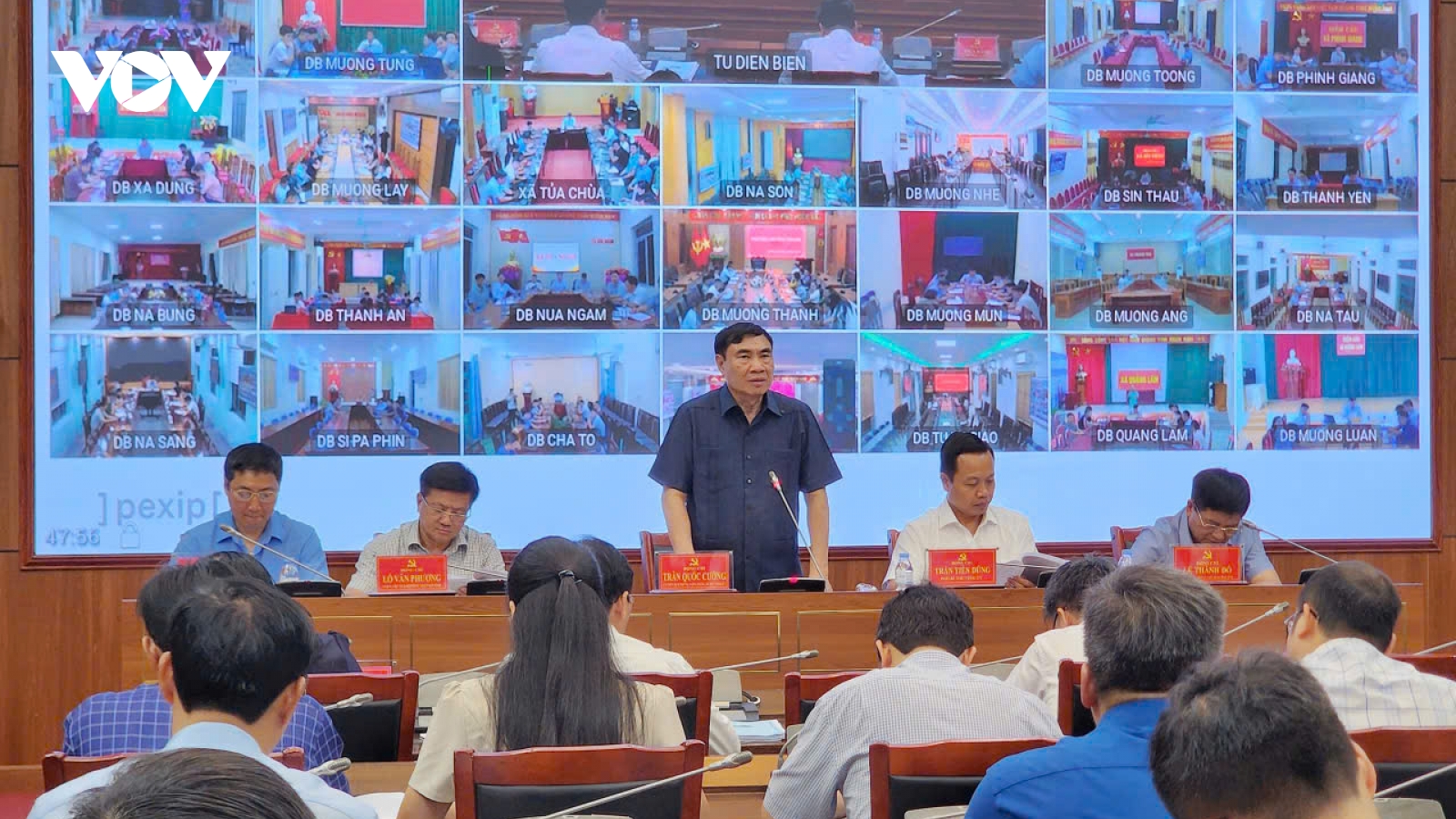 Họp khẩn trong đêm sau lũ, Điện Biên quyết xóa nhà tạm trước 31/8