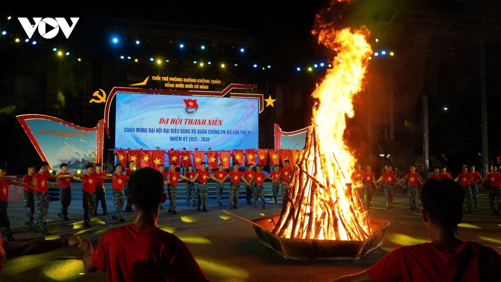 Tuổi trẻ Phòng không-Không quân thắp sáng lý tưởng, quyết bảo vệ bầu trời Tổ quốc