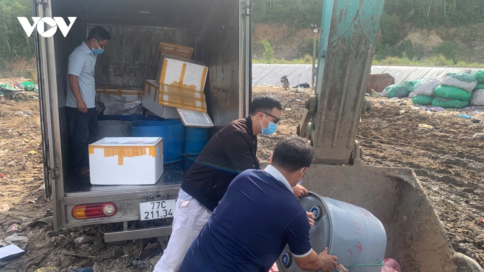 Gia Lai tiêu hủy thịt lợn không rõ nguồn gốc