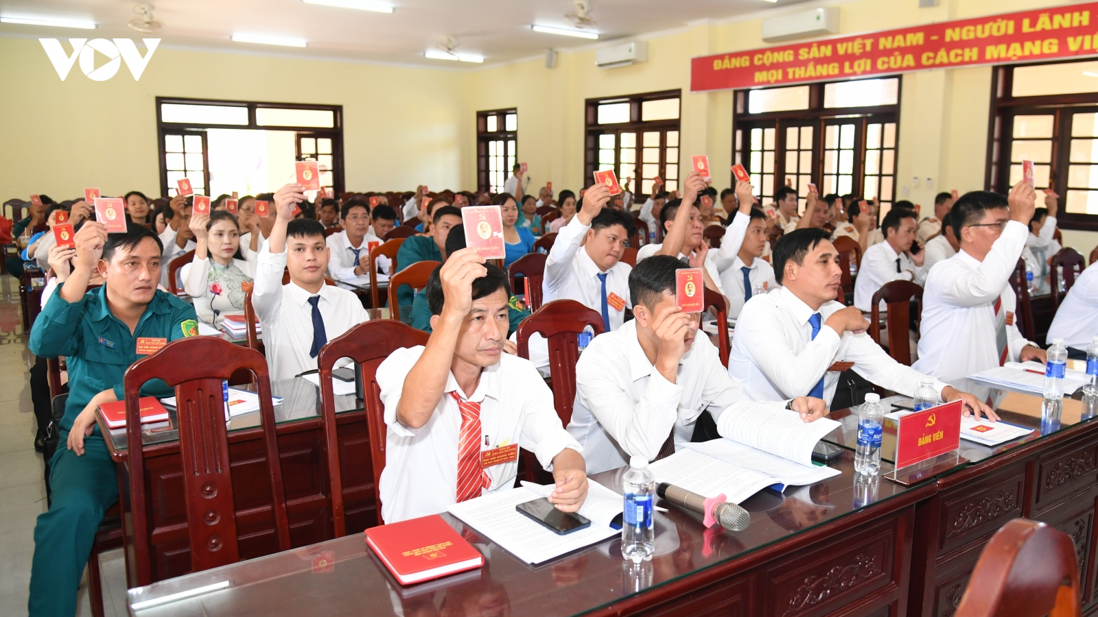 Đại hội Đảng bộ ở đảo tiền tiêu trọng yếu trên vùng biển Tây Nam
