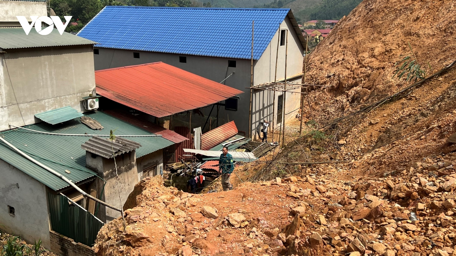 Lào Cai linh hoạt nhiều giải pháp để xử lý sạt lở đất