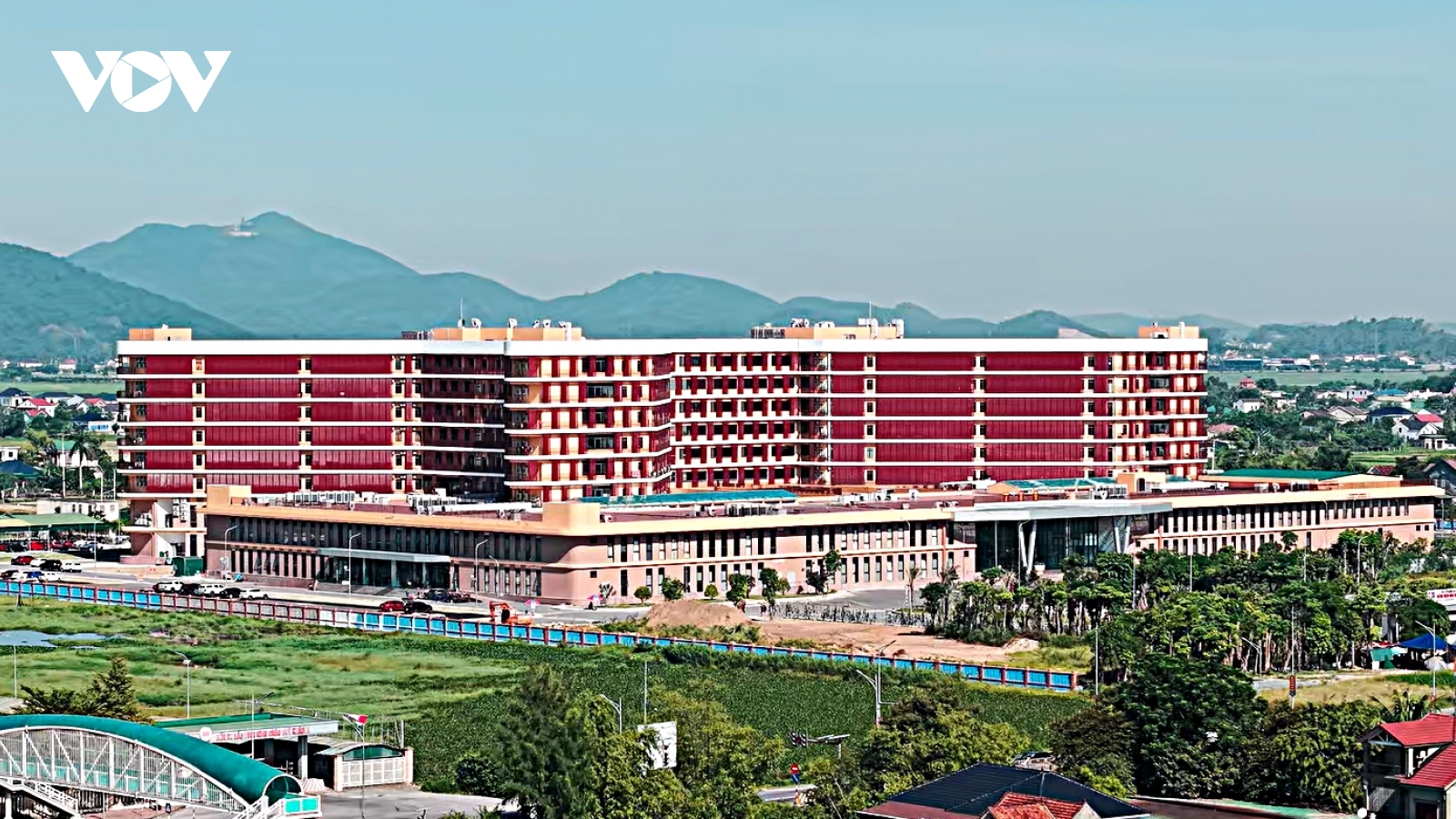 Khánh thành Bệnh viện Ung bướu Nghệ An hiện đại nhất Bắc Trung Bộ