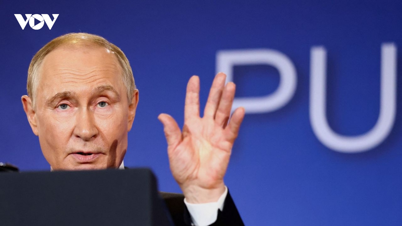 Nga cho phép nhà báo các nước không thân thiện đặt câu hỏi với ông Putin