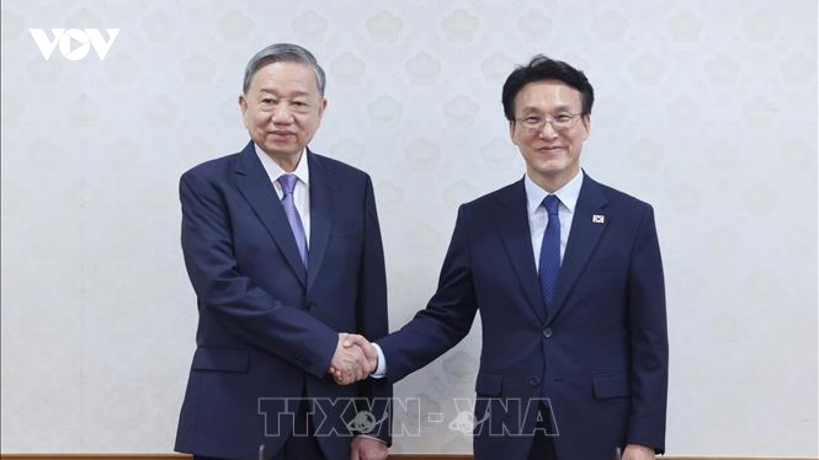 Tổng Bí thư Tô Lâm hội kiến Thủ tướng Hàn Quốc Kim Min Seok