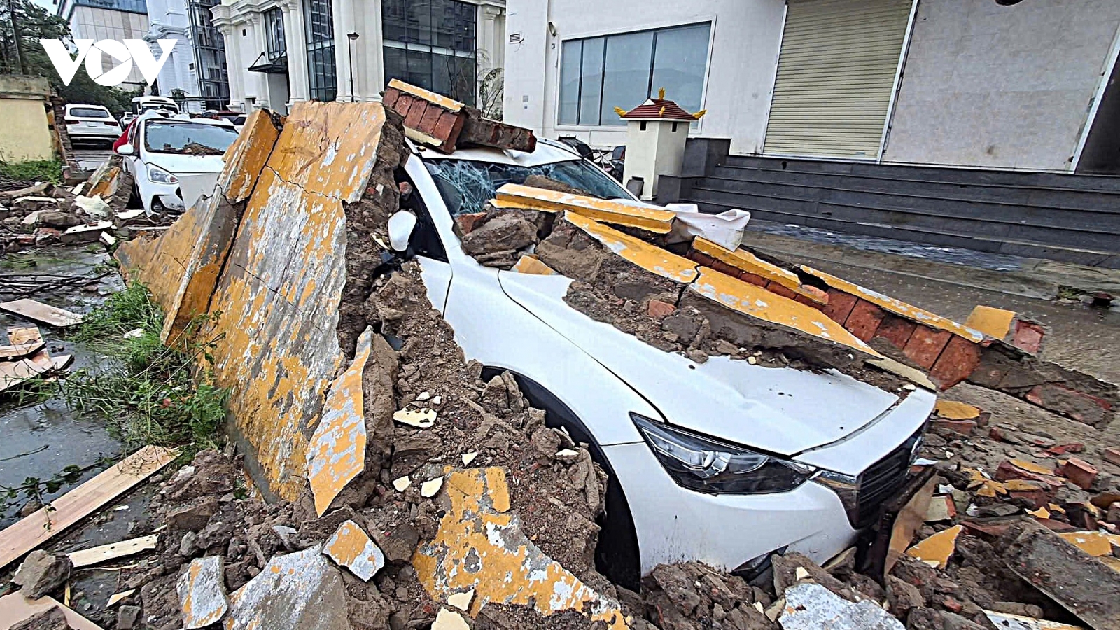 Hình ảnh về sức tàn phá của bão số 5 tại Nghệ An, Hà Tĩnh