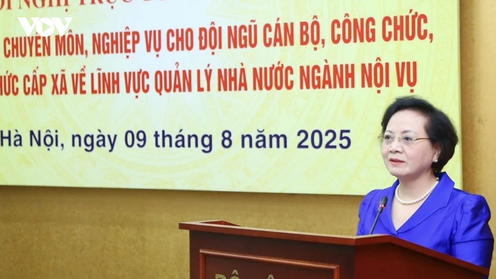 "Khuyến khích cán bộ không đáp ứng được nhiệm vụ tự nguyện nghỉ"