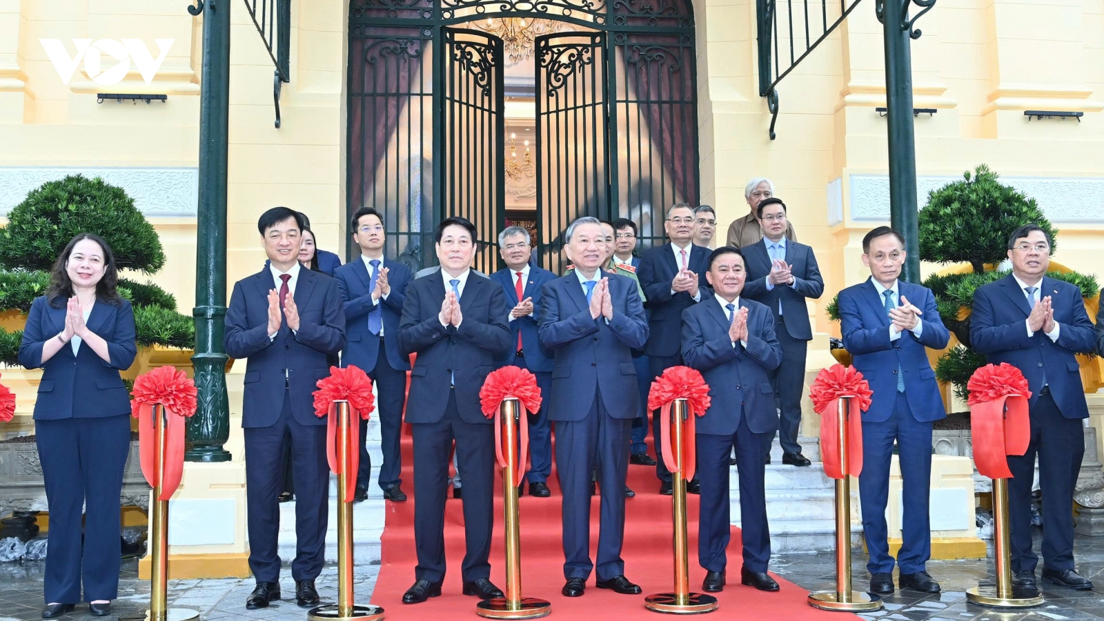 Lãnh đạo Đảng, Nhà nước dự lễ bàn giao tòa nhà Bắc Bộ Phủ ở Hà Nội