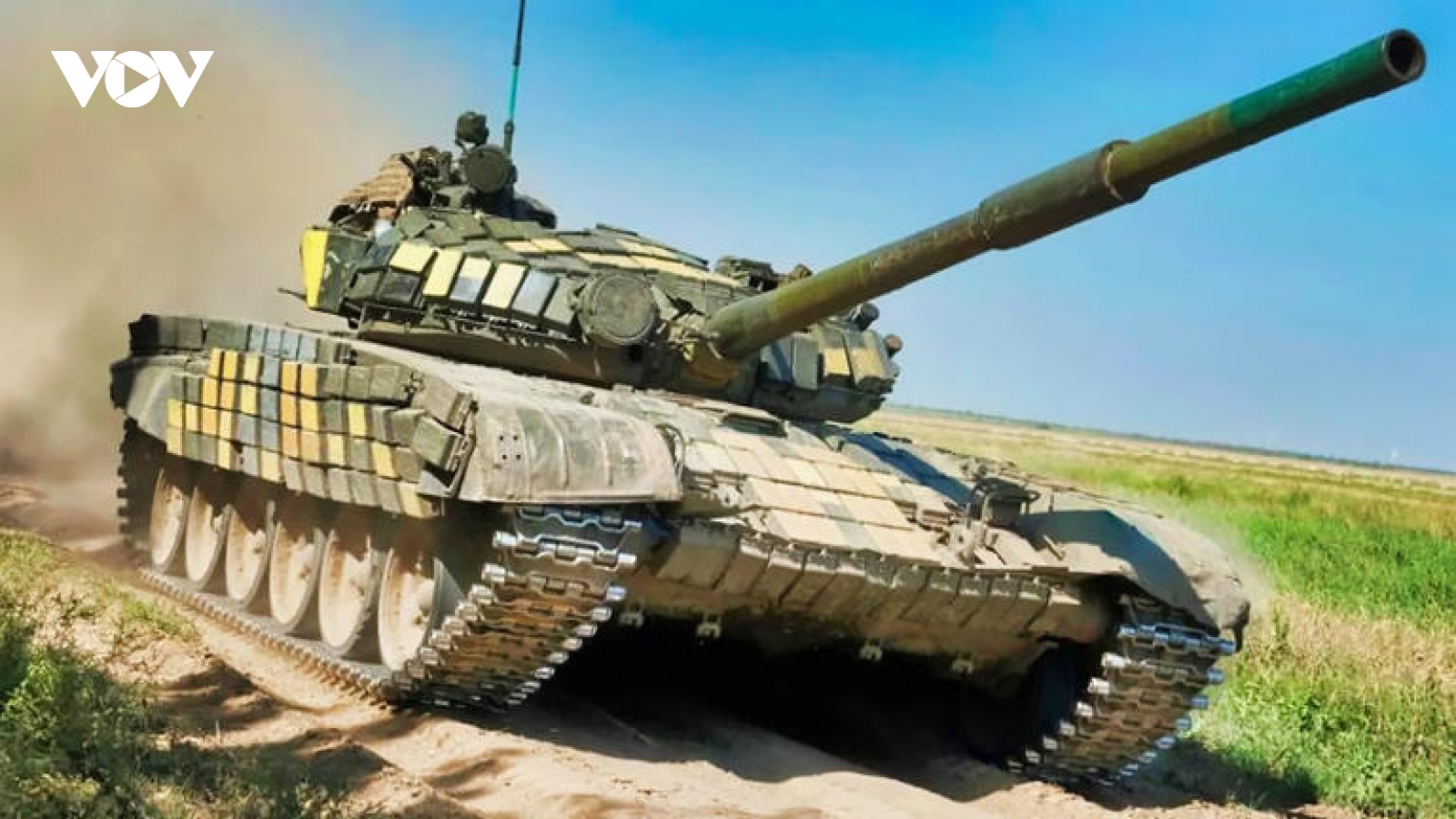 Toan tính của Ukraine khi liên tiếp tập kích các nhà máy lọc dầu Nga