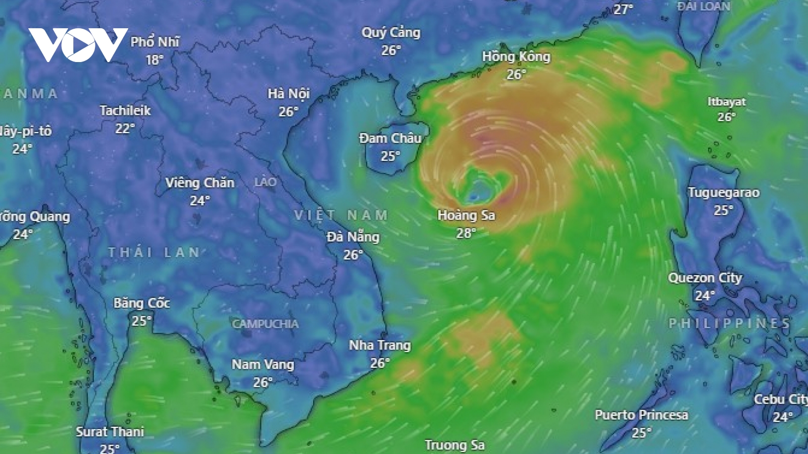 Bão lớn đang hướng thẳng vào miền Trung