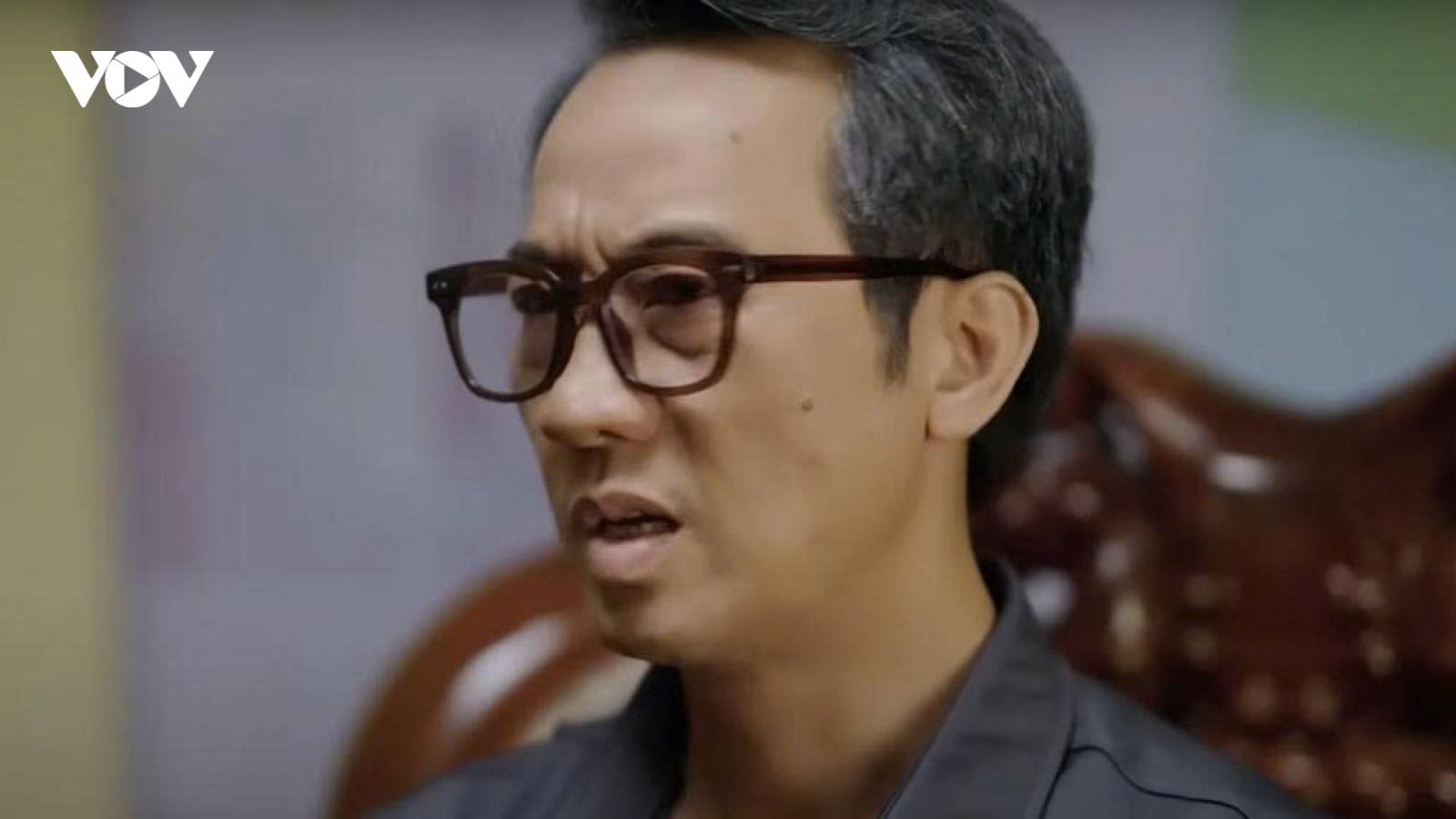 "Có anh, nơi ấy bình yên" tập 5: Huy nhận đơn nặc danh tố cáo Chủ tịch xã Thứ