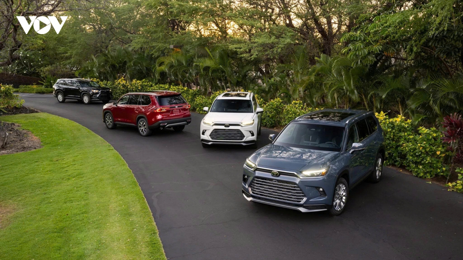 Toyota tăng giá Grand Highlander 2026 dù không có nhiều thay đổi