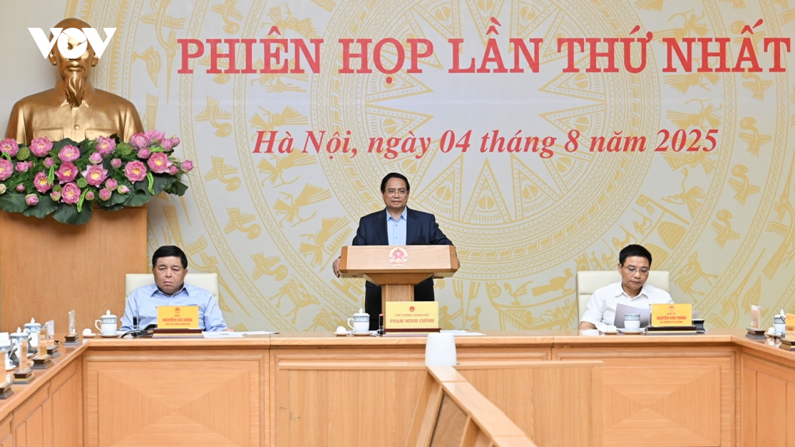 Thủ tướng: Đưa doanh nghiệp tư nhân trở thành động lực quan trọng nhất để phát triển