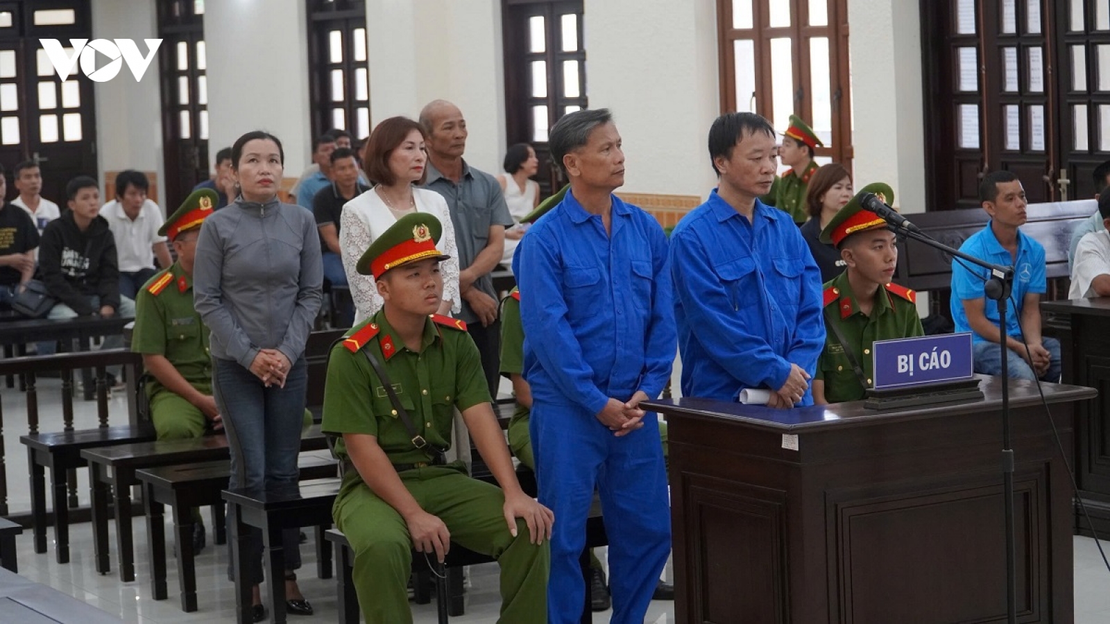 Lừa "chạy án" vụ khai thác cát lậu, lĩnh án 15 năm tù