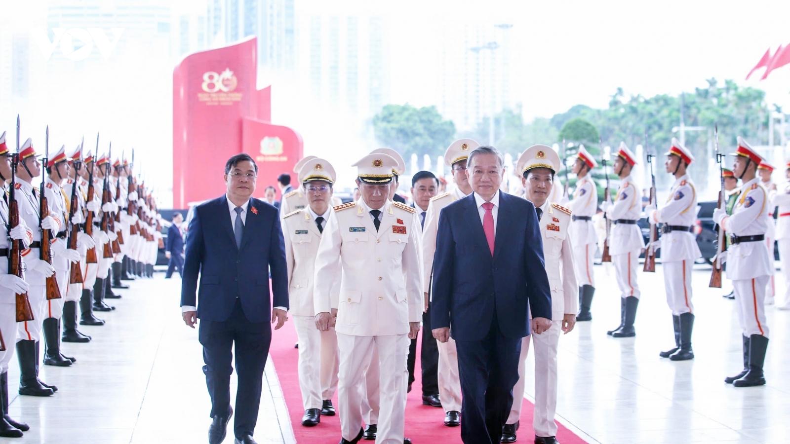 Tổng Bí thư cùng lãnh đạo Đảng, Nhà nước dự Lễ kỷ niệm 80 năm ngày truyền thống CAND