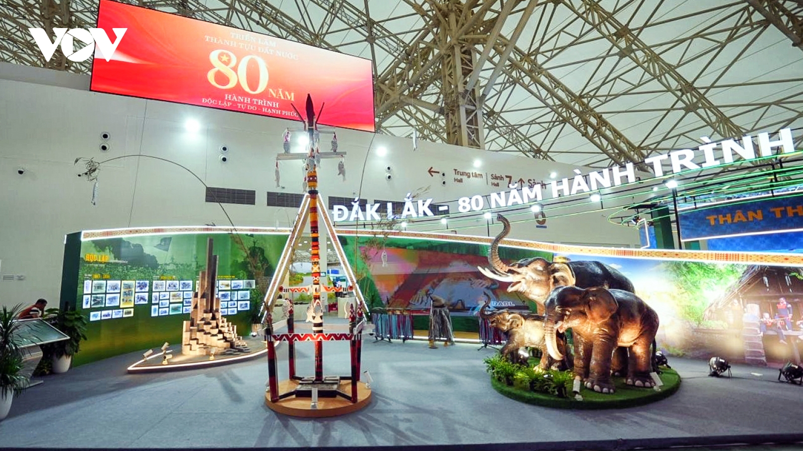 Giới thiệu hình ảnh Du lịch Đắk Lắk mới tại Triển lãm thành tựu đất nước A80