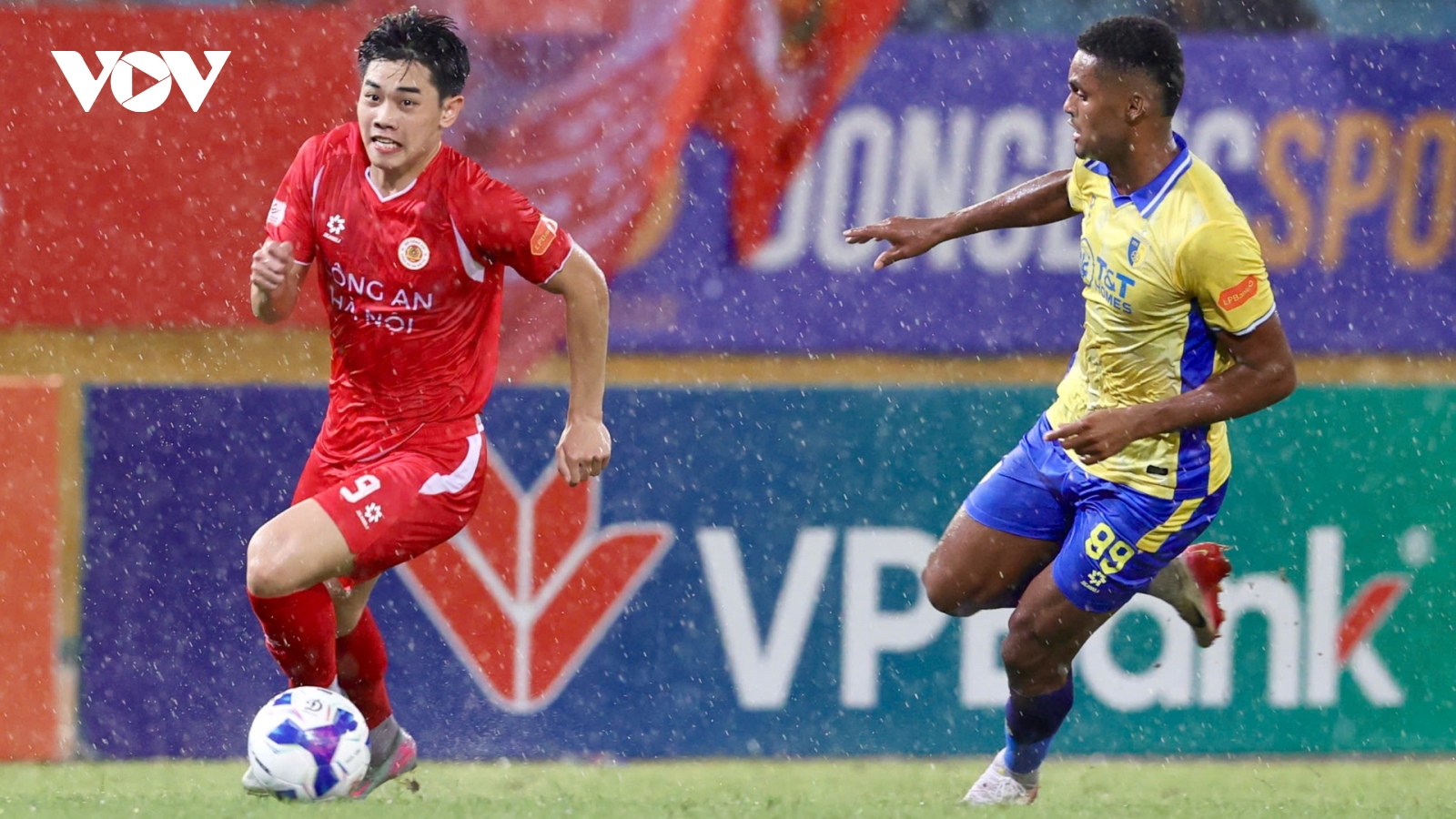 CLB CAHN và Nam Định đối diện lịch thi đấu như Ngoại hạng Anh tháng 9/2025