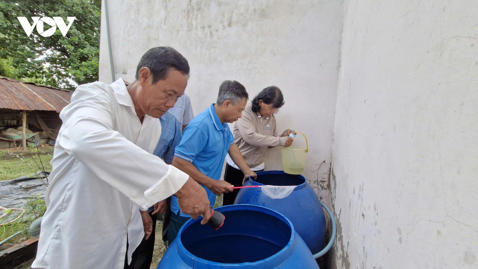 Chiến dịch diệt lăng quăng – Chung tay đẩy lùi dịch sốt xuất huyết tại TP Cần Thơ