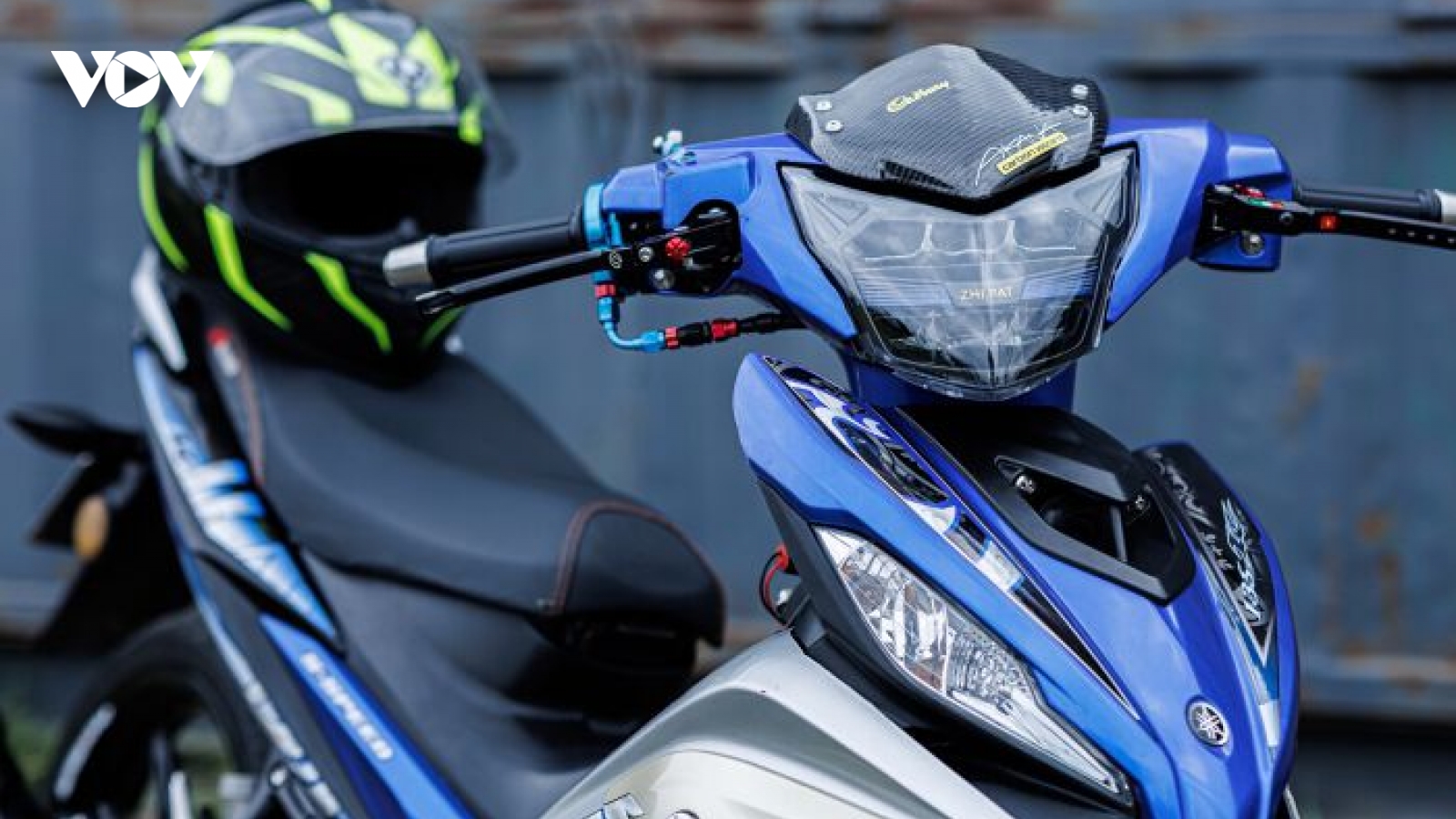 ZHI.PAT ra mắt bộ đôi đèn LED EX150 Sportline và 135LC Sportline cho xe Exciter