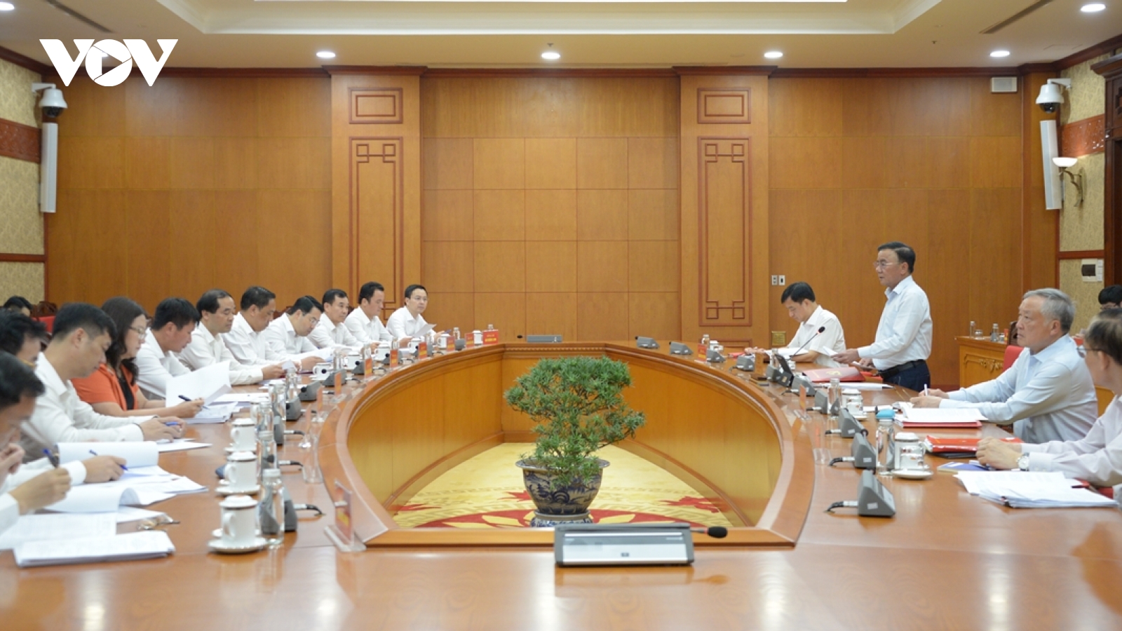 Bộ Chính trị cho ý kiến về chuẩn bị Đại hội Đảng bộ các tỉnh Ninh Bình, Đắk Lắk, Lào Cai