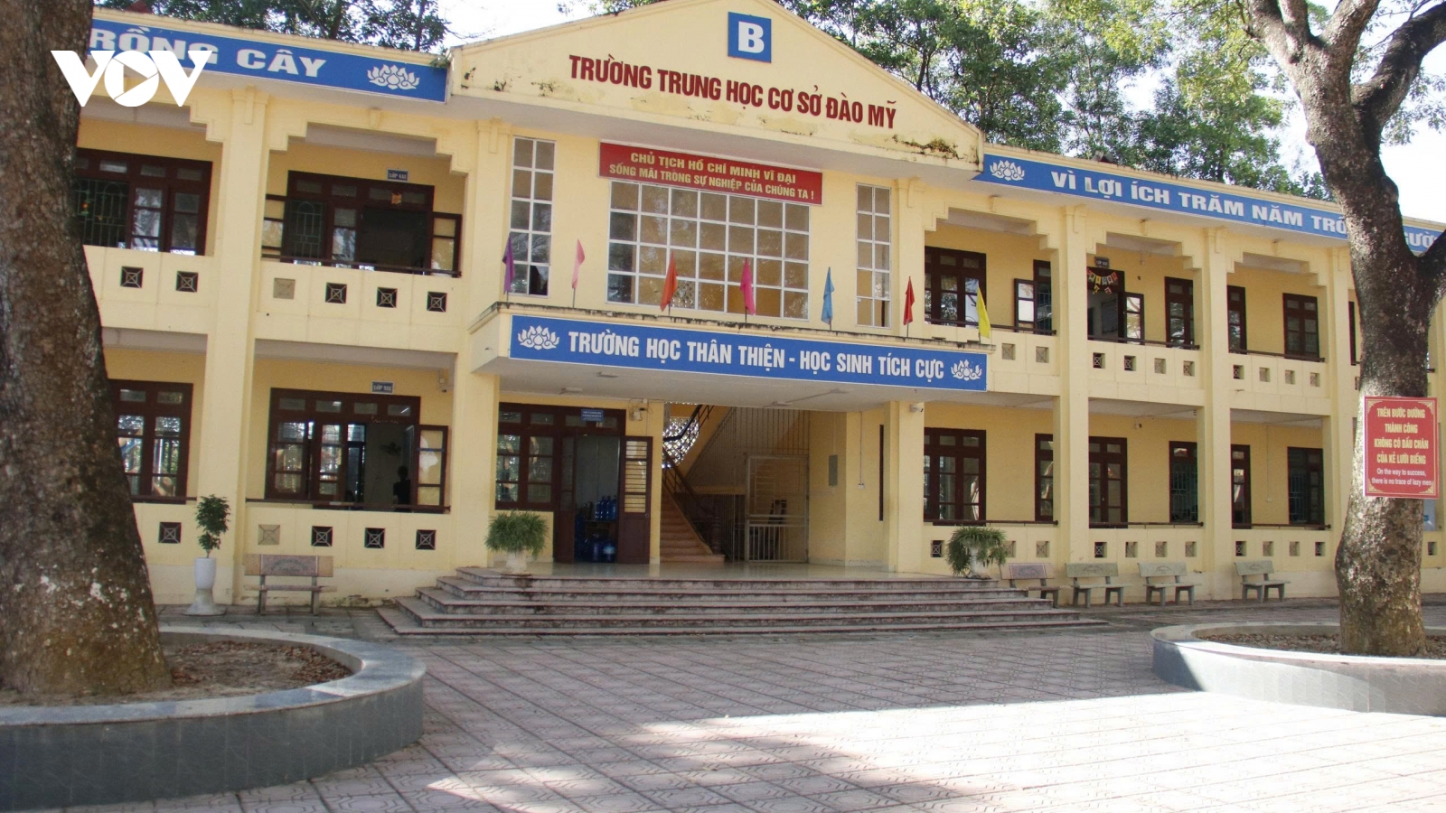 Xử lý vụ bạo lực học đường tại Trường THCS Tiên Lục số 3 ở Bắc Ninh