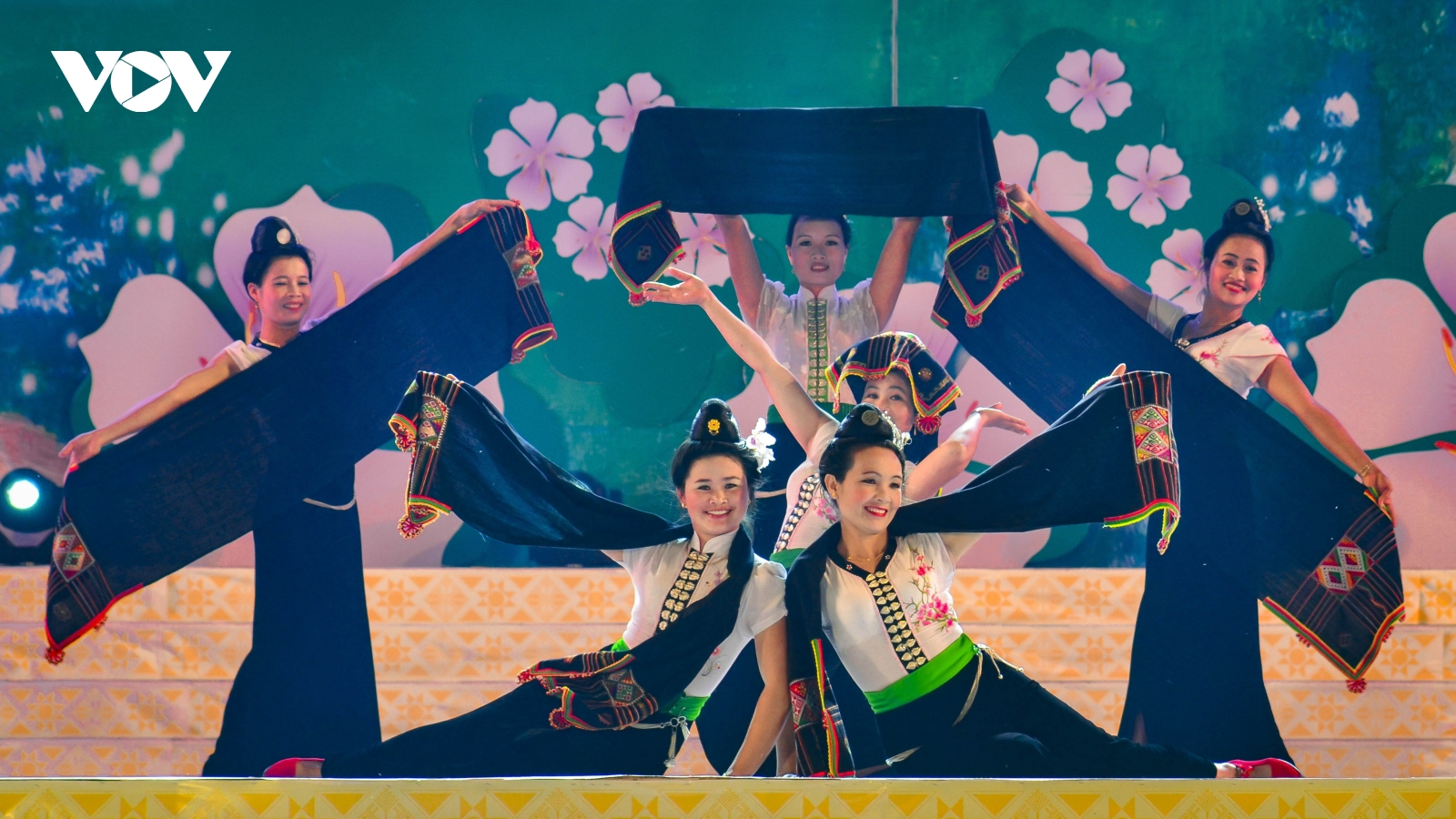 Điện Biên giữ gìn bản sắc văn hoá Thái, tạo động lực phát triển du lịch bền vững