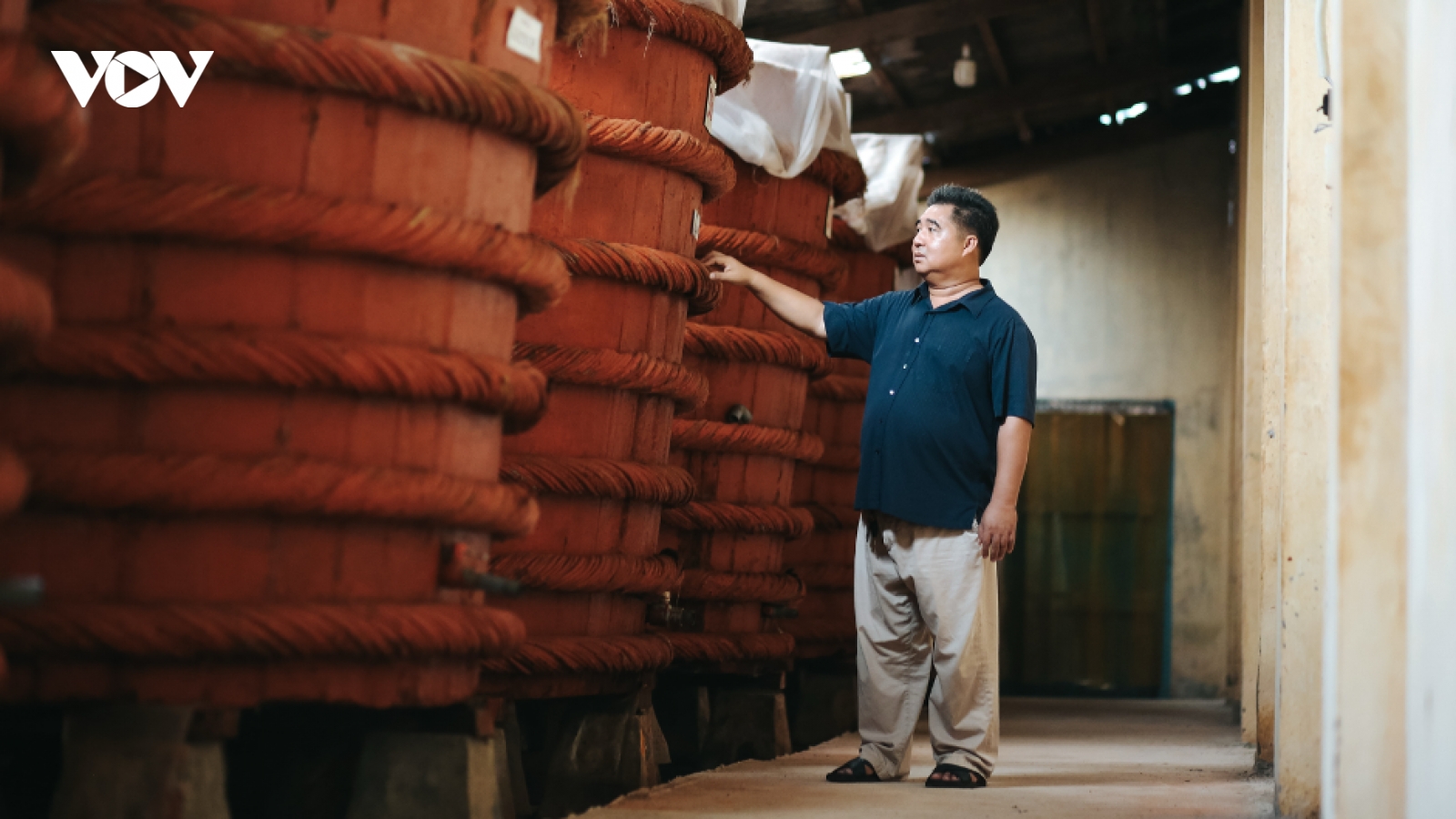 Nước mắm Phú Quốc - giọt “mật biển” giữ hồn di sản đảo ngọc