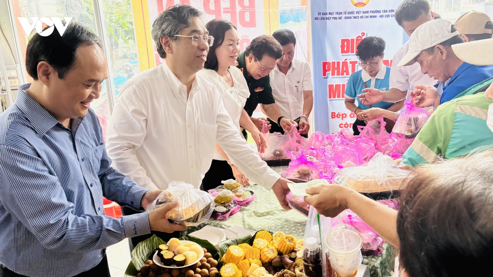 “Trao yêu thương - Nhận nụ cười”: Thêm một địa chỉ đỏ vì cộng đồng ở TP.HCM