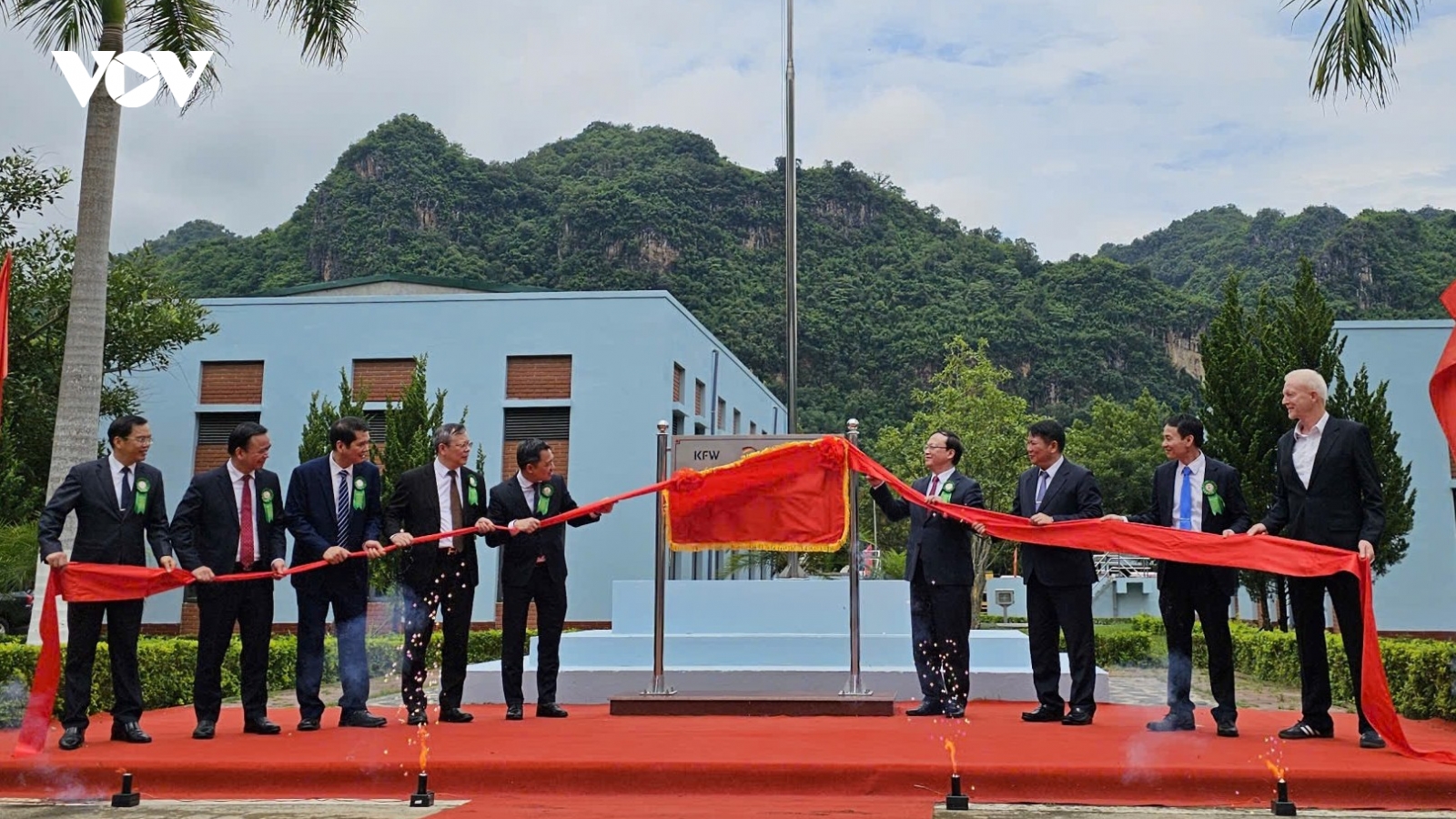 Khí thế thi đua sôi nổi trước thềm Đại hội Đảng bộ tỉnh Sơn La