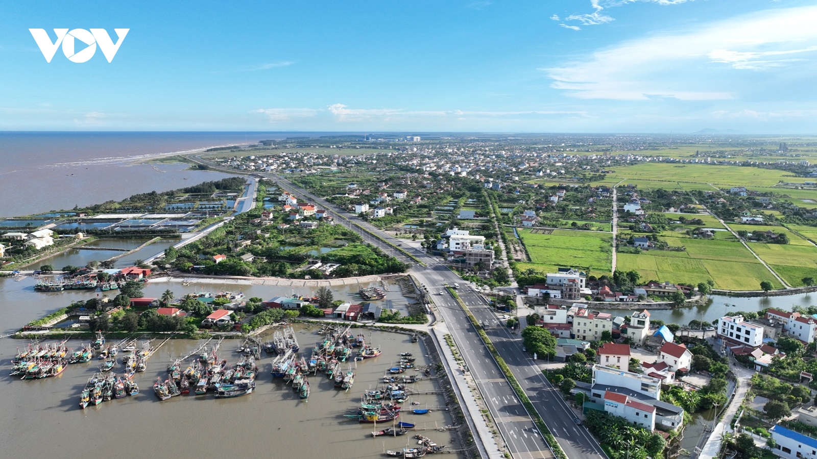 Ninh Bình cấm biển từ trưa 27/9, khẩn trương di dời dân nuôi thủy sản vì bão