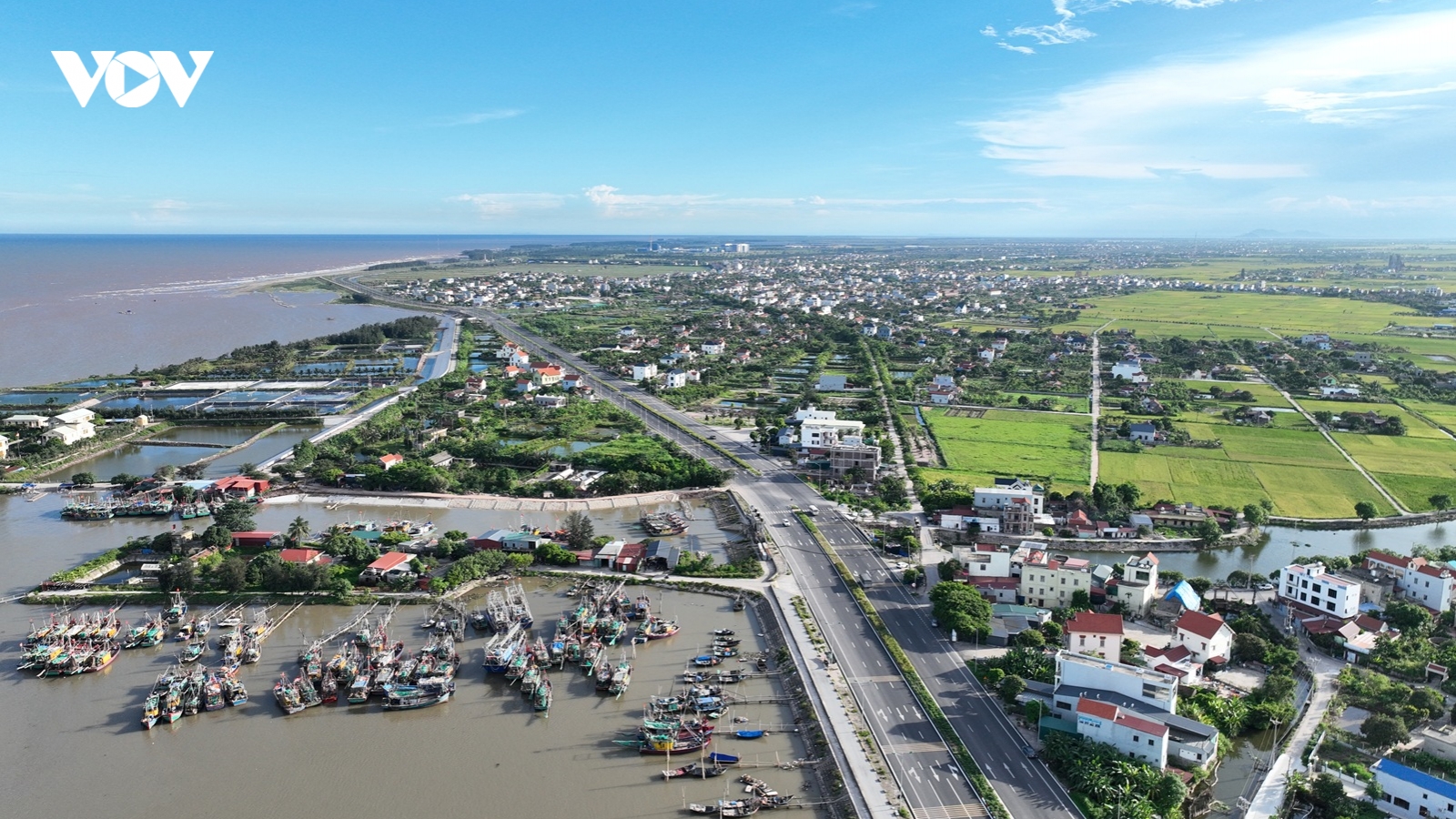 Ninh Bình cấm biển từ trưa 27/9, khẩn trương di dời dân nuôi thủy sản vì bão