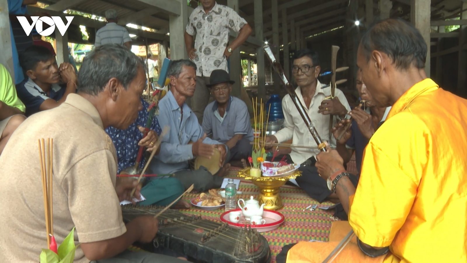 Âm nhạc trong nghi thức lễ hạ thủy ghe Ngo của đồng bào Khmer