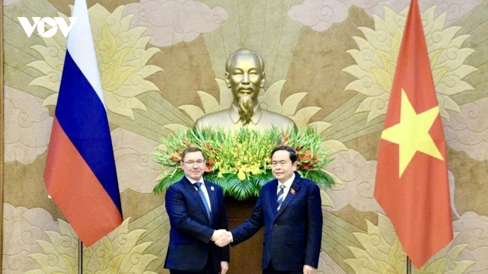 Top legislator encourages Vietnam – Russia parliamentary cooperation