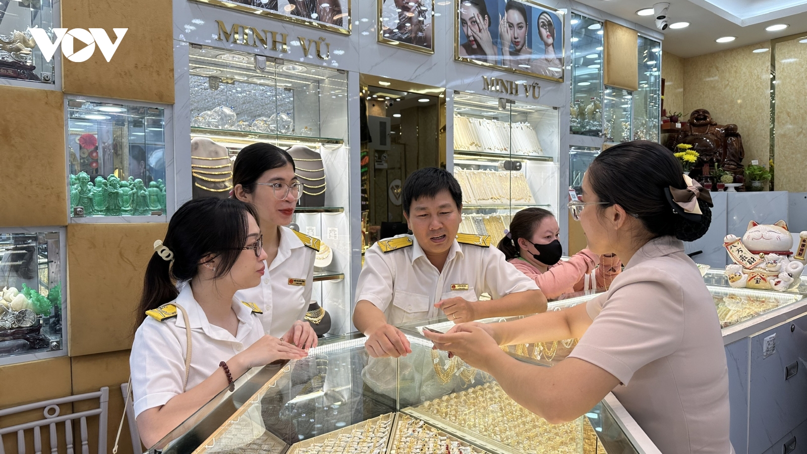 Thuế Cần Thơ lấy người nộp thuế làm trung tâm phục vụ