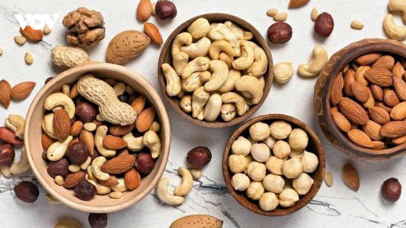 12 loại hạt ăn vặt tốt cho bà bầu và thai nhi
