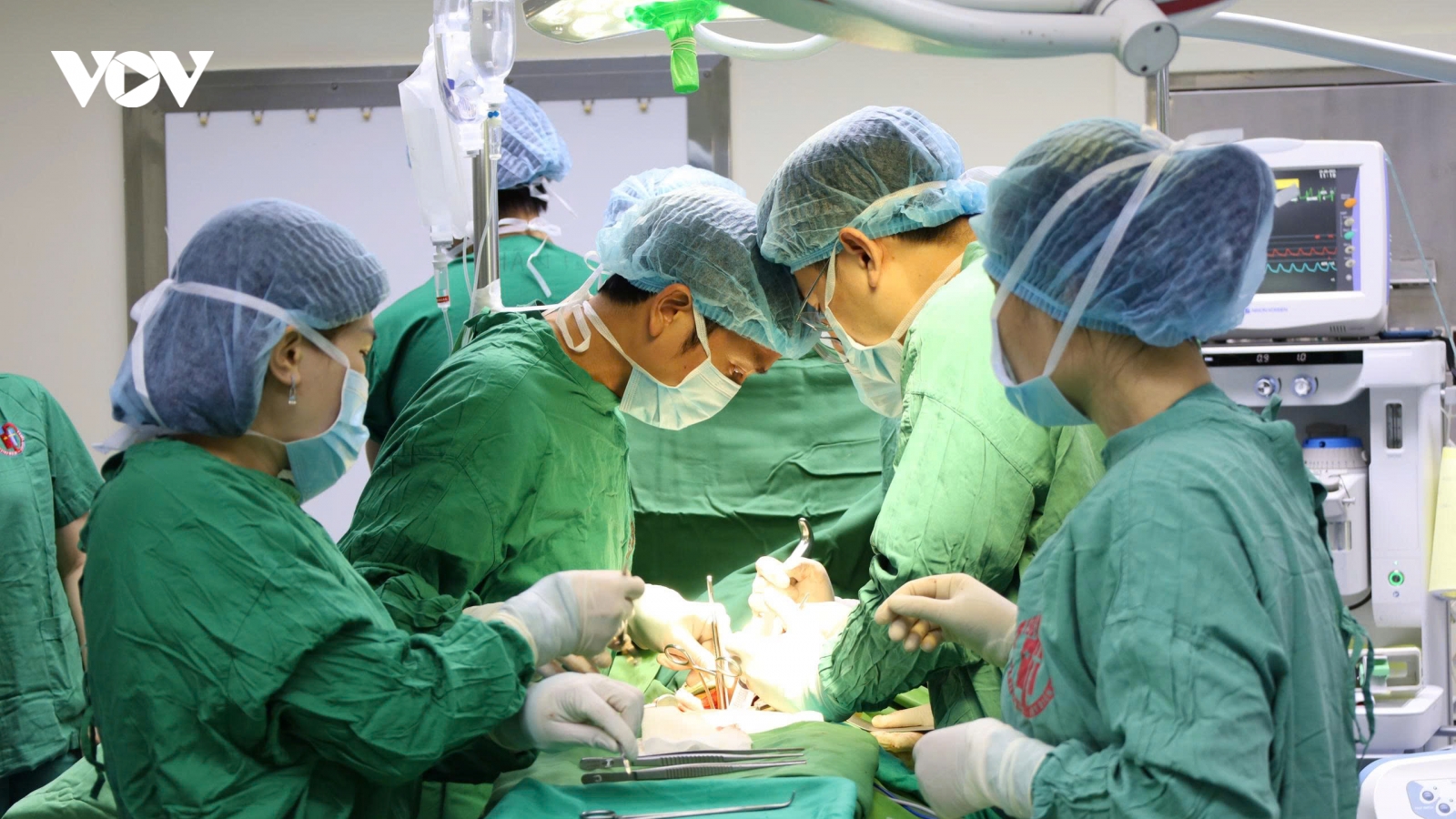 Thực hiện thành công ca ghép thận thứ 4