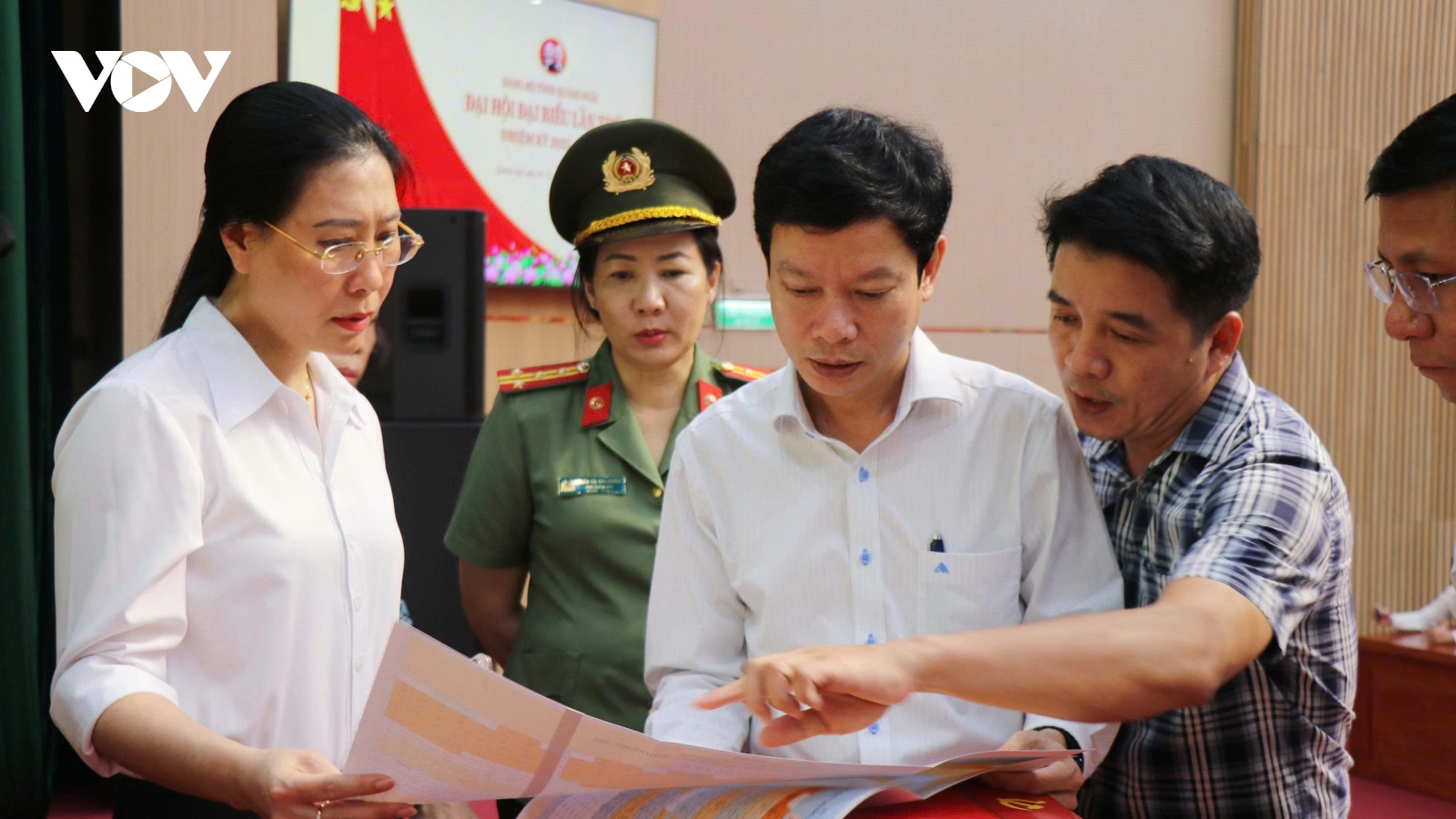 Không khí chuẩn bị Đại hội Đảng bộ tỉnh Quảng Ngãi lần thứ I