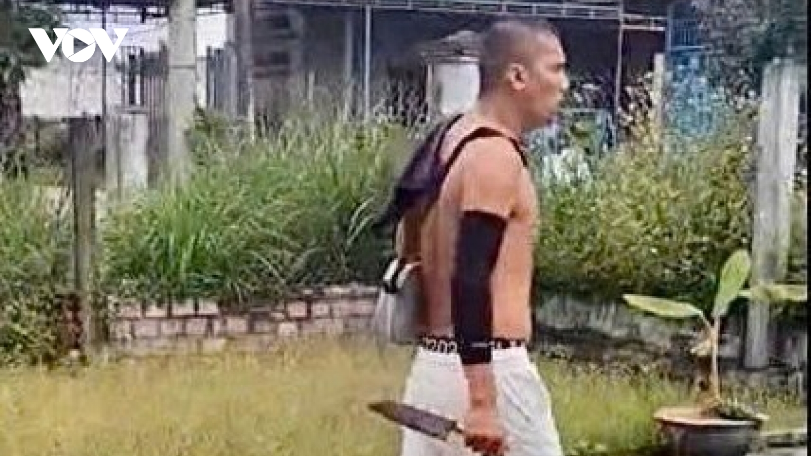 Bắt giữ thanh niên chống người thi hành công vụ ở Quảng Ngãi