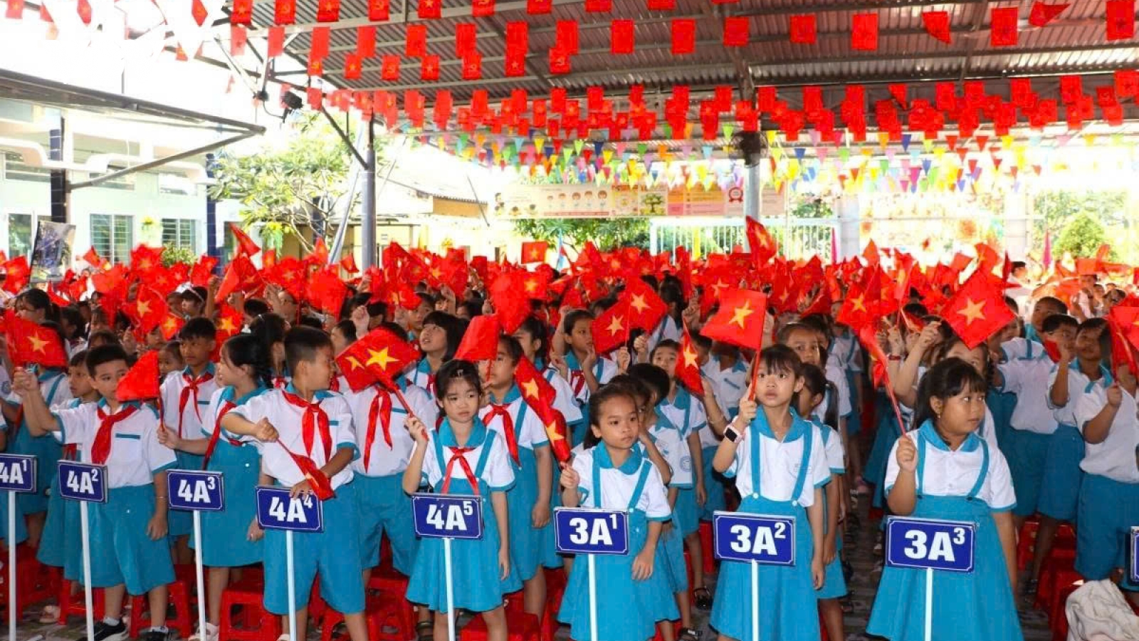 Ngành Giáo dục bước vào năm học mới với sứ mệnh đổi mới và hội nhập