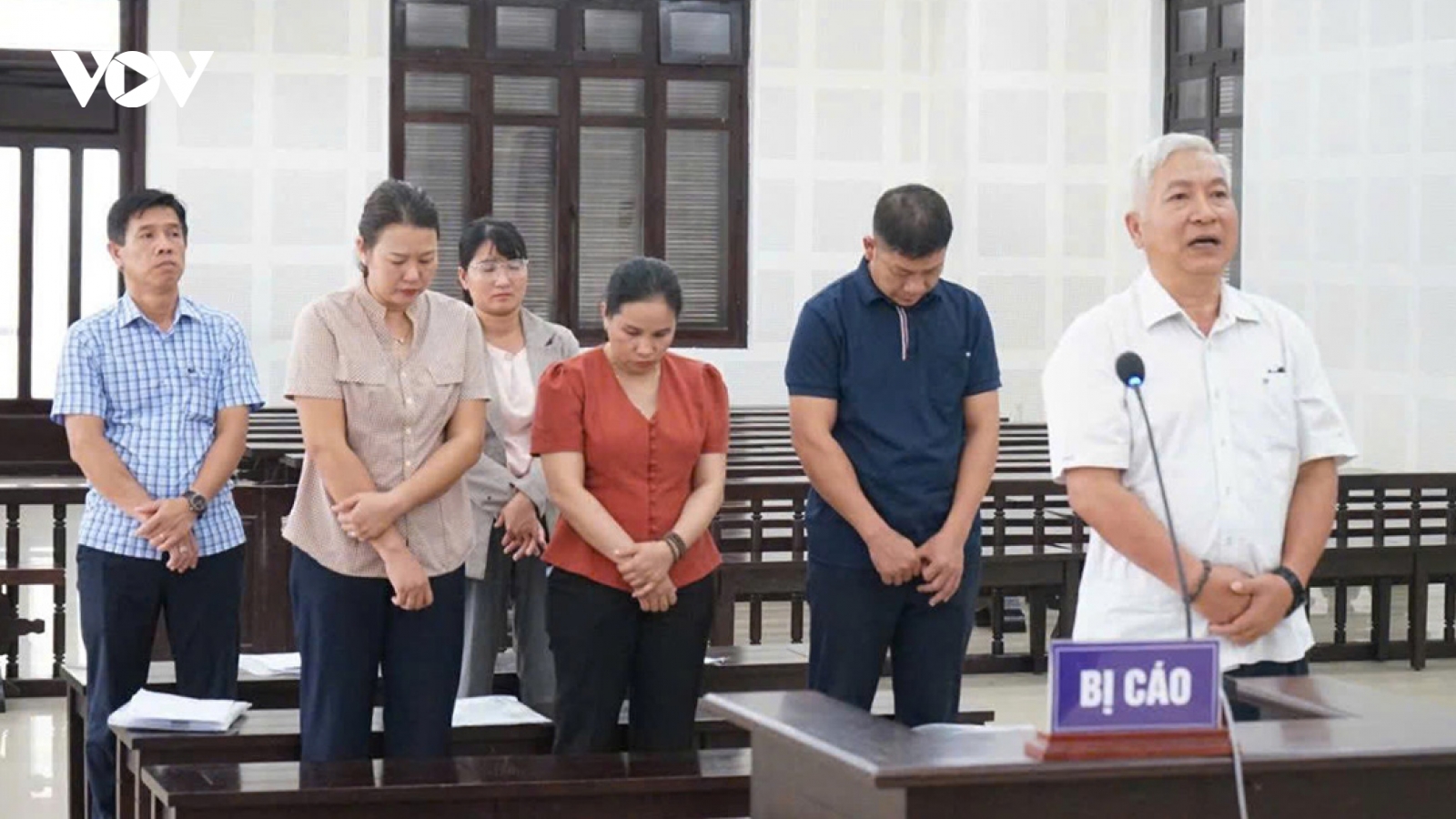 Tuyên án đối với các bị cáo lập khống hồ sơ thanh quyết toán