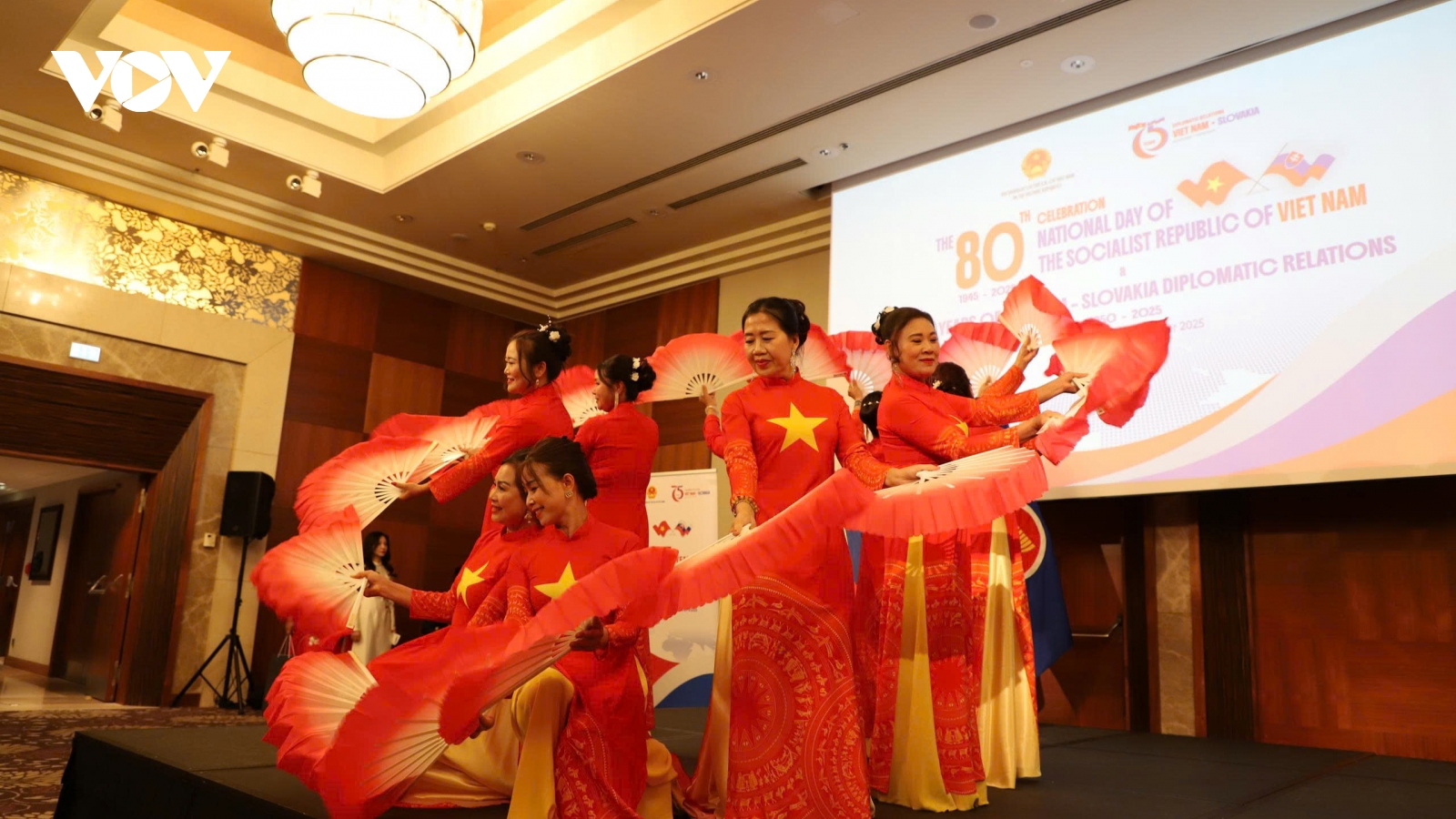 Đại sứ quán Việt Nam tại Slovakia kỷ niệm 80 năm Quốc khánh