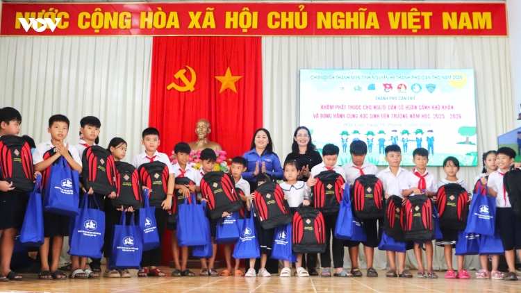 Cần Thơ chăm lo, hỗ trợ, nâng bước học sinh đến trường