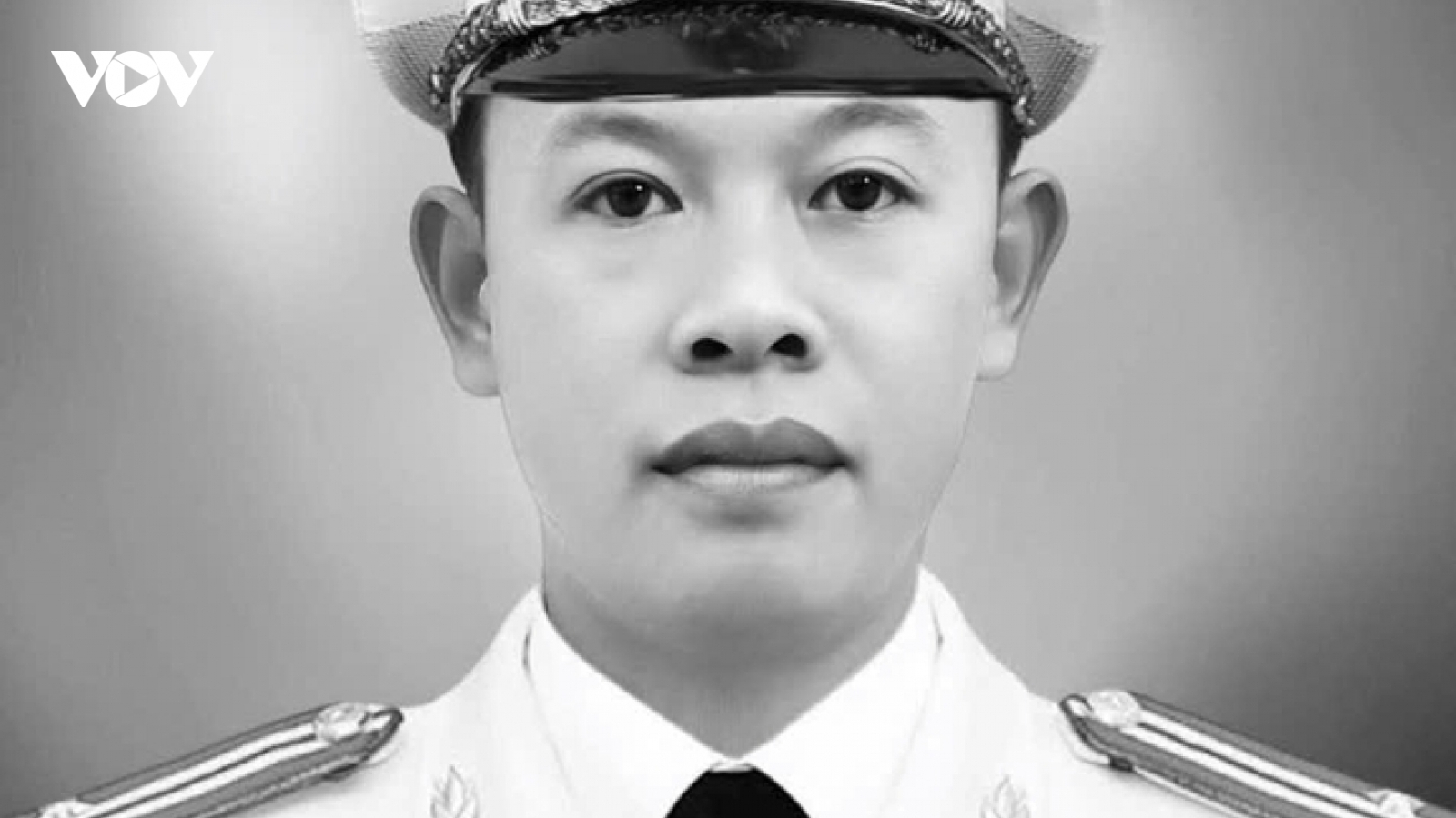 Thiếu tá Công an ở Đắk Lắk hy sinh:Vợ đang mang thai, con trai mới ngày đầu đi học